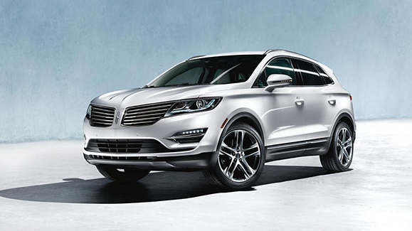 2016 Lincoln MKC Exterior Front End