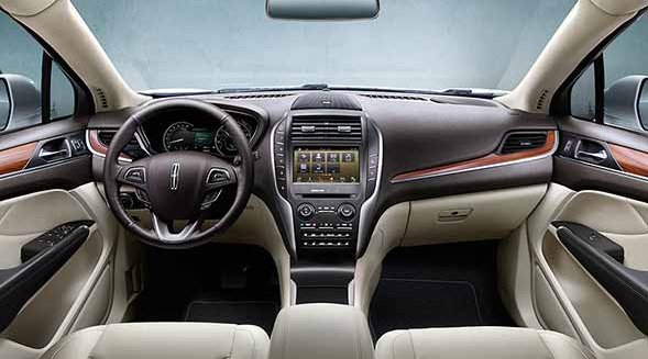 2016 Lincoln MKC Interior Dashboard