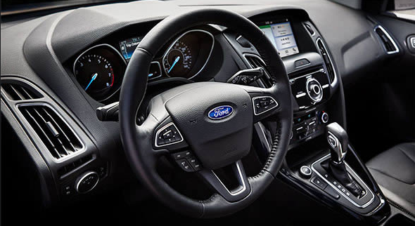 2017 ford focus reviews